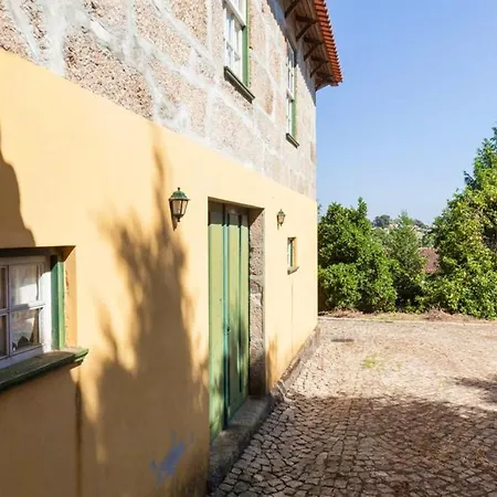 House With 3 Bedrooms In With Shared Pool And Terrace 30 Km From The Beach 度假居